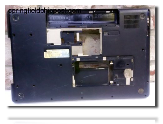 Bottom Case with DVD Rom Cable Connector Replacement