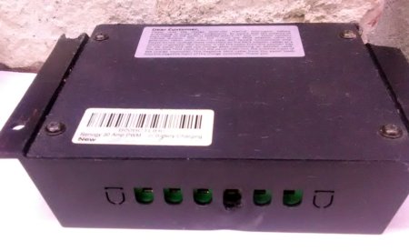 Renogy Charger