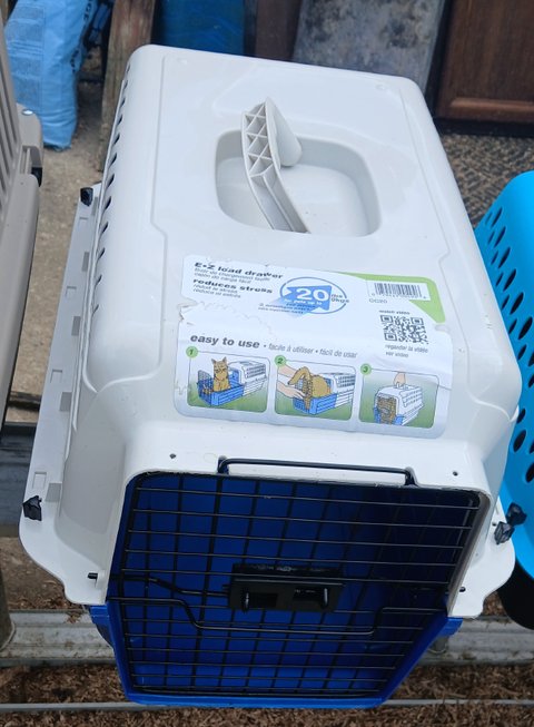Van Ness Pet Cargo Crate